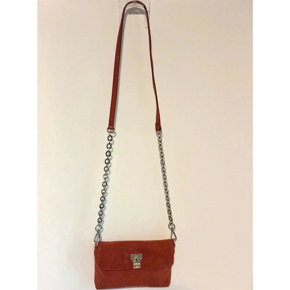CALVIN KLEIN WOMENS BRICK RED CROSSBODY BAG CLUTCH PHONE POCKET PURSE NEW - Picture 1 of 9